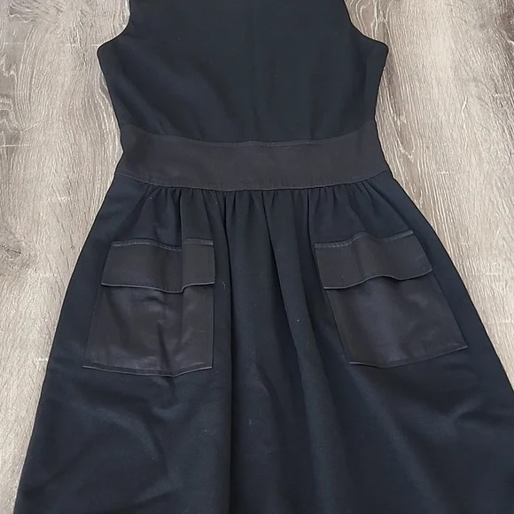 DVF Diane Von Furstenburg Zanne Ruched W/ Pockets Sheath Dress Black Size 6 - Picture 10 of 10